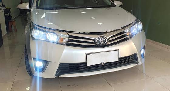 TOYOTA COROLLA 1.8 GLI 16V FLEX 4P AUTOMÁTICO