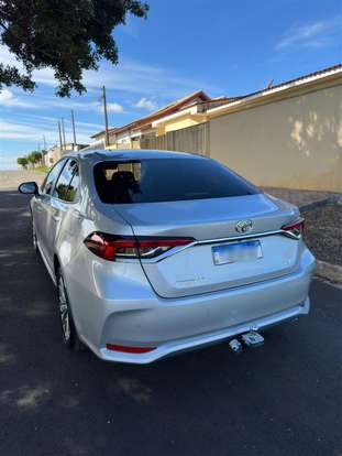 TOYOTA-COROLLA-2024