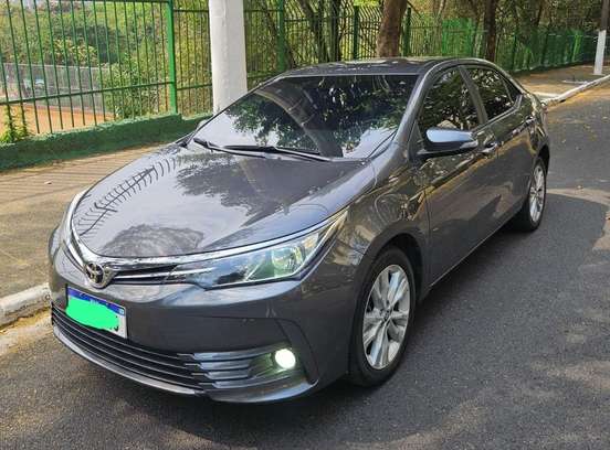 TOYOTA-COROLLA-2018