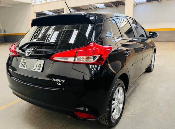 TOYOTA YARIS 1.3 16V FLEX XL PLUS TECH MULTIDRIVE