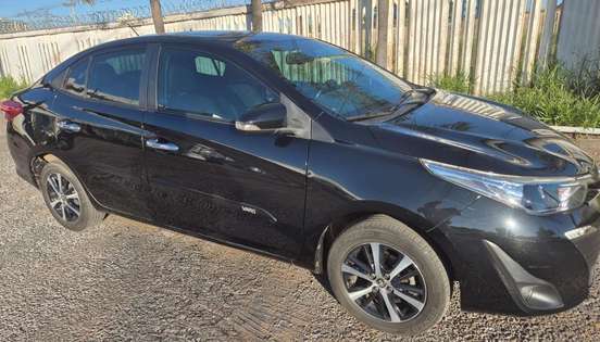 TOYOTA-YARIS-2019