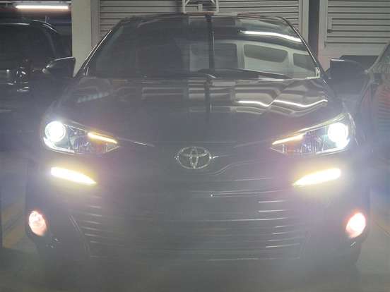 TOYOTA-YARIS-1.5 16V FLEX SEDAN XLS MULTIDRIVE TOYOTA-YARIS-2019