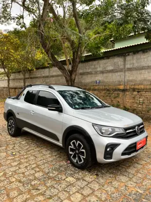VOLKSWAGEN-SAVEIRO-2023