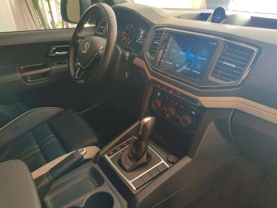 VOLKSWAGEN-AMAROK-2024