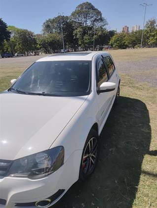 VOLKSWAGEN GOLF 1.6 MI SPORTLINE LIMITED EDITION 8V FLEX 4P MANUAL