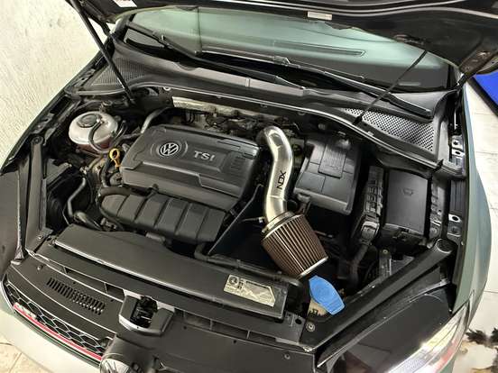 VOLKSWAGEN-GOLF-2.0 TSI GTI 16V TURBO GASOLINA 4P AUTOMÁTICO VOLKSWAGEN-GOLF-2016