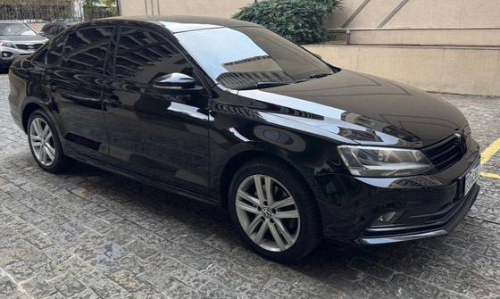 VOLKSWAGEN JETTA 2.0 TSI HIGHLINE 211CV GASOLINA 4P TIPTRONIC