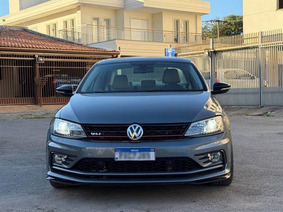 VOLKSWAGEN JETTA 2.0 TSI HIGHLINE 211CV GASOLINA 4P TIPTRONIC