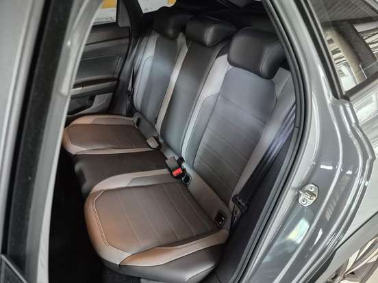VOLKSWAGEN-NIVUS-1.0 200 TSI TOTAL FLEX HIGHLINE AUTOMÁTICO VOLKSWAGEN-NIVUS-2023