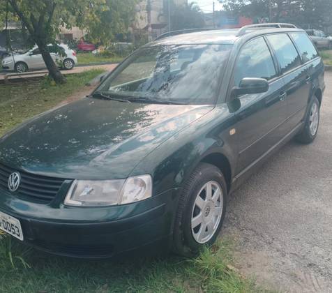 VOLKSWAGEN PASSAT 1.8 VARIANT 20V GASOLINA 4P AUTOMÁTICO