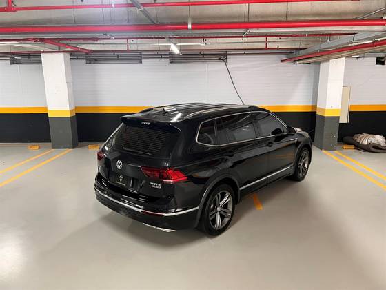 VOLKSWAGEN TIGUAN 2.0 350 TSI GASOLINA ALLSPACE R-LINE 4MOTION DSG