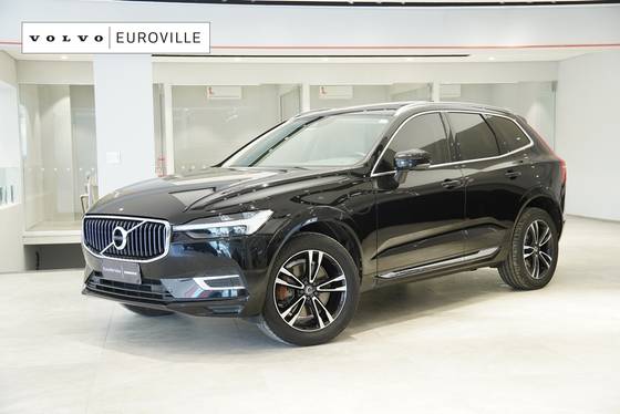 VOLVO XC60 2.0 D5 DIESEL MOMENTUM AWD GEARTRONIC