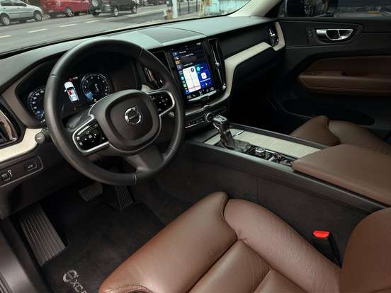 VOLVO-XC60-2.0 T5 GASOLINA INSCRIPTION AWD GEARTRONIC VOLVO-XC60-2018