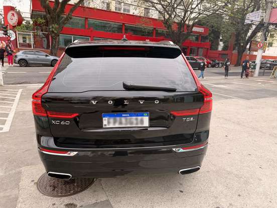 VOLVO-XC60-2.0 T5 GASOLINA INSCRIPTION AWD GEARTRONIC VOLVO-XC60-2018