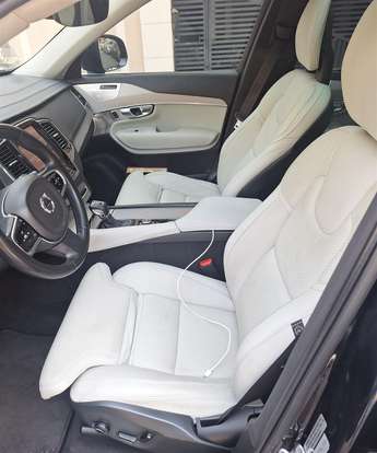 VOLVO-XC90-2016
