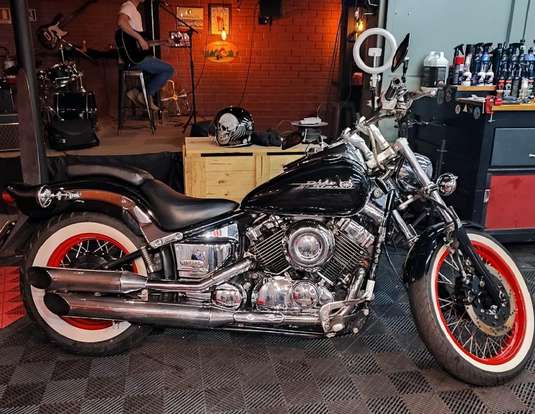 YAMAHA-DRAG STAR 650-2004
