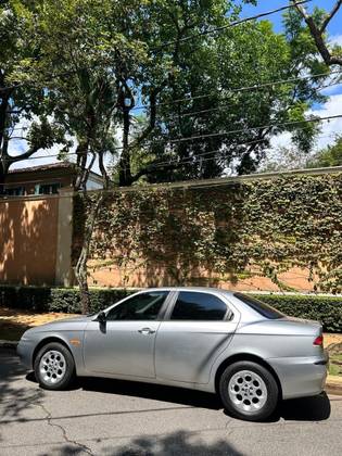 ALFA ROMEO 156 2.0 ELEGANT 16V GASOLINA 4P MANUAL