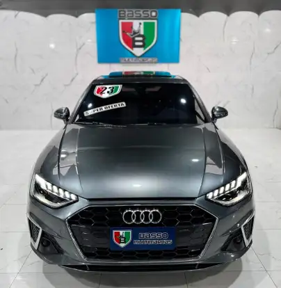 AUDI-A4-2022