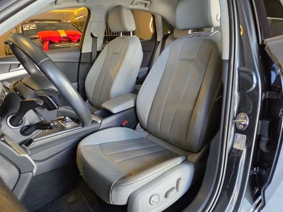 AUDI-A4-2.0 TFSI GASOLINA PRESTIGE S TRONIC AUDI-A4-2019