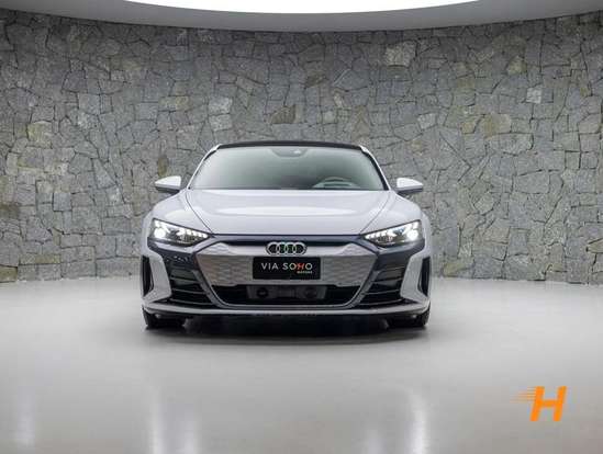 AUDI-E-TRON GT-2023