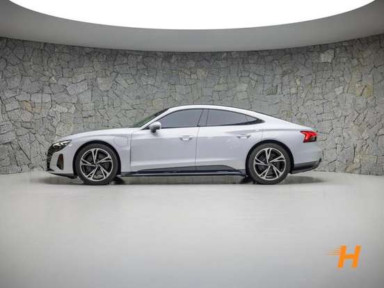 AUDI-E-TRON GT-ELÉTRICO SPORTBACK QUATTRO AUDI-E-TRON GT-2023