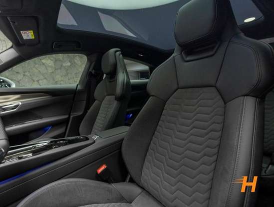 AUDI-E-TRON GT-2023