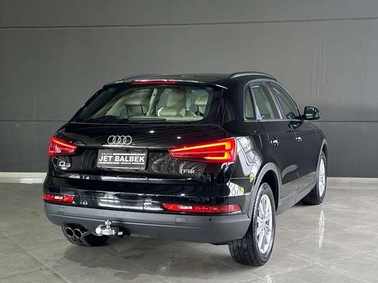 AUDI-Q3-1.4 TFSI AMBIENTE FLEX 4P S TRONIC AUDI-Q3-2017