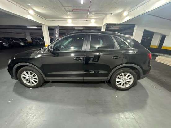 AUDI-Q3-2017