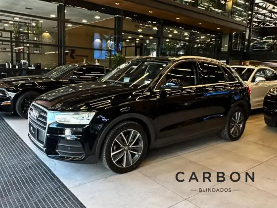 AUDI Q3 2.0 TFSI AMBIENTE QUATTRO 4P GASOLINA S TRONIC