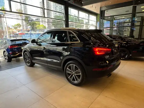 AUDI-Q3-2.0 TFSI AMBIENTE QUATTRO 4P GASOLINA S TRONIC AUDI-Q3-2018