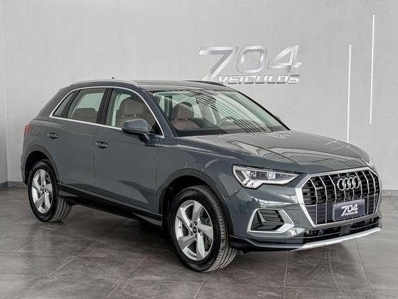AUDI Q3 2.0 40 TFSI GASOLINA PERFORMANCE QUATTRO TIPTRONIC