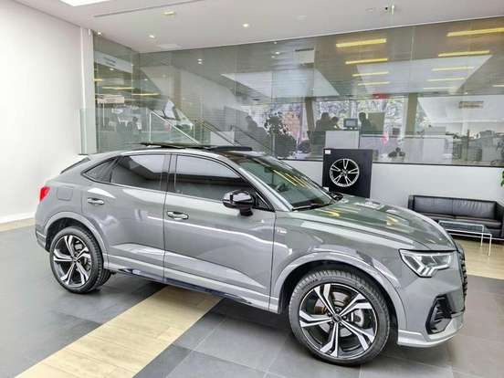 AUDI-Q3-2.0 40 TFSI GASOLINA SPORTBACK PERFORMANCE BLACK PLUS QUATTRO TIPTRONIC AUDI-Q3-2024
