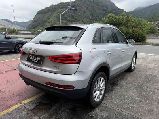 AUDI-Q3-2014