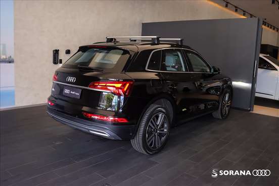 AUDI-Q5-2024