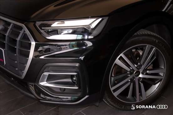 AUDI-Q5-2024