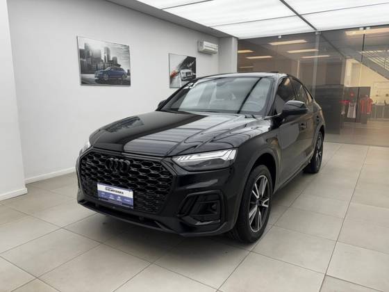 AUDI Q5 2.0 55 TFSIE PHEV PERFORMANCE BLACK QUATTRO S TRONIC