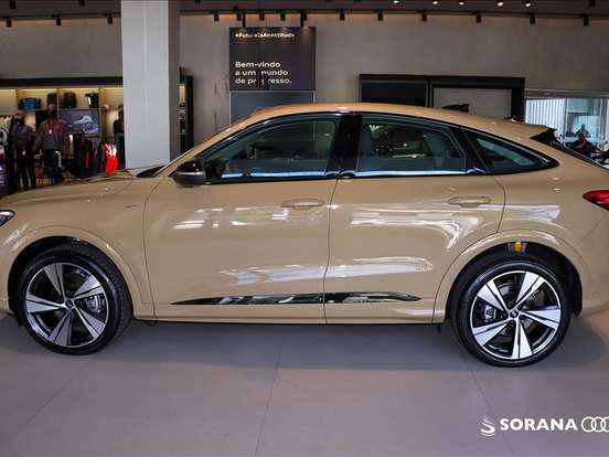 AUDI-Q5-2.0 TFSI GASOLINA SPORTBACK S LINE QUATTRO S TRONIC AUDI-Q5-2026