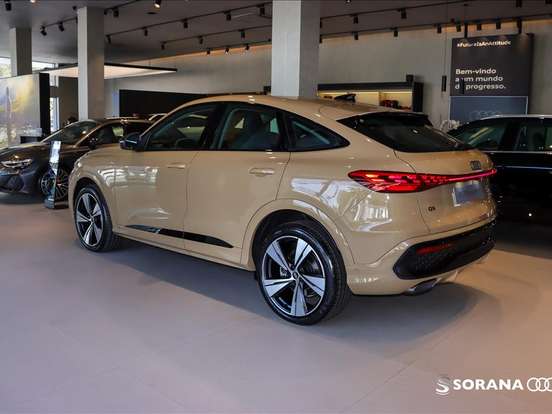 AUDI-Q5-2.0 TFSI GASOLINA SPORTBACK S LINE QUATTRO S TRONIC AUDI-Q5-2026