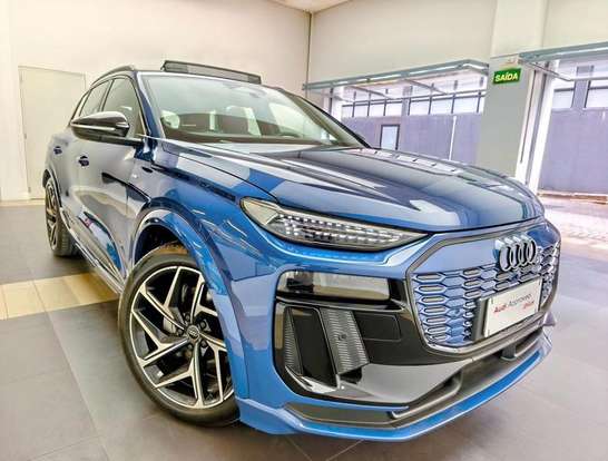 AUDI-Q6 E-TRON-2025