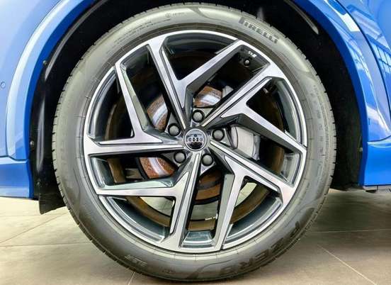 AUDI-Q6 E-TRON-2025
