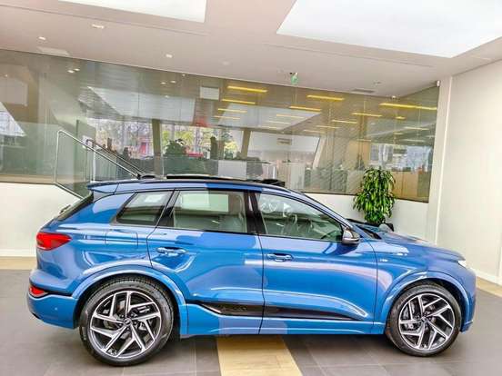 AUDI-Q6 E-TRON-100 KW ELÉTRICO PERFORMANCE BLACK QUATTRO AUDI-Q6 E-TRON-2025