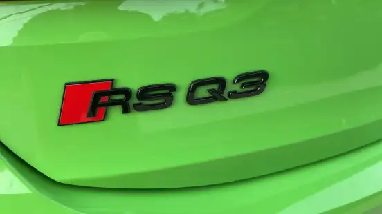 AUDI-RS Q3-2020