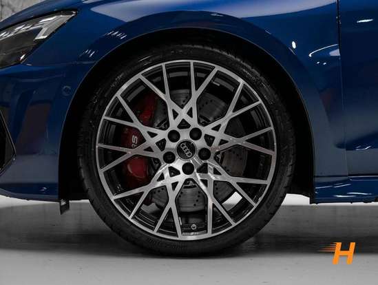AUDI-RS3-2025