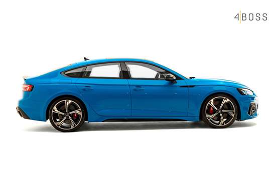 AUDI-RS5-2021