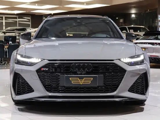 AUDI-RS6-2022