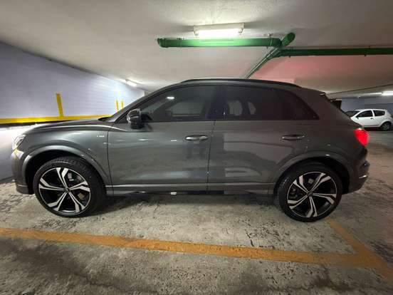 AUDI-Q3-2.0 40 TFSI GASOLINA PERFORMANCE BLACK PLUS QUATTRO TIPTRONIC AUDI-Q3-2024