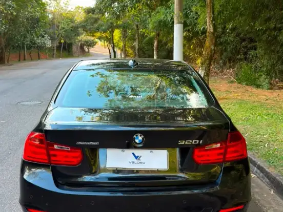 BMW-320i-2.0 16V TURBO ACTIVE FLEX 4P AUTOMÁTICO BMW-320i-2014
