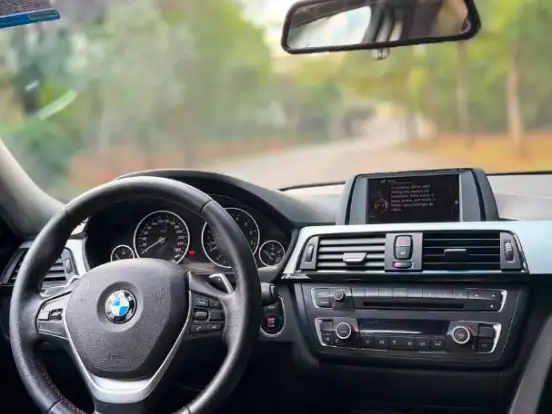 BMW-320i-2.0 16V TURBO ACTIVE FLEX 4P AUTOMÁTICO BMW-320i-2014