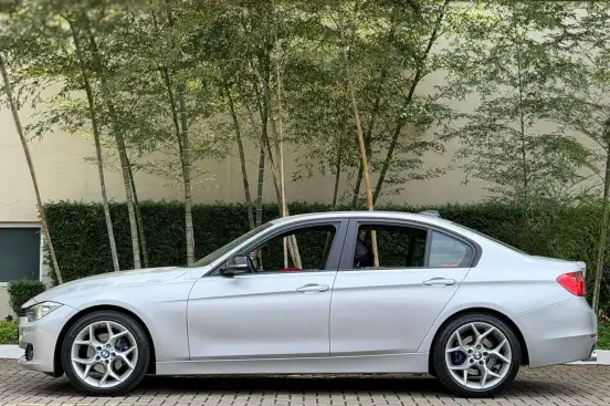 BMW-320i-2.0 16V TURBO ACTIVE FLEX 4P AUTOMÁTICO BMW-320i-2014