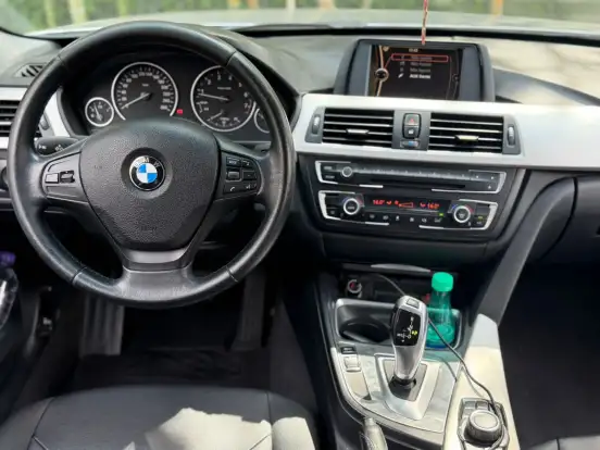 BMW-320i-2.0 16V TURBO ACTIVE FLEX 4P AUTOMÁTICO BMW-320i-2014